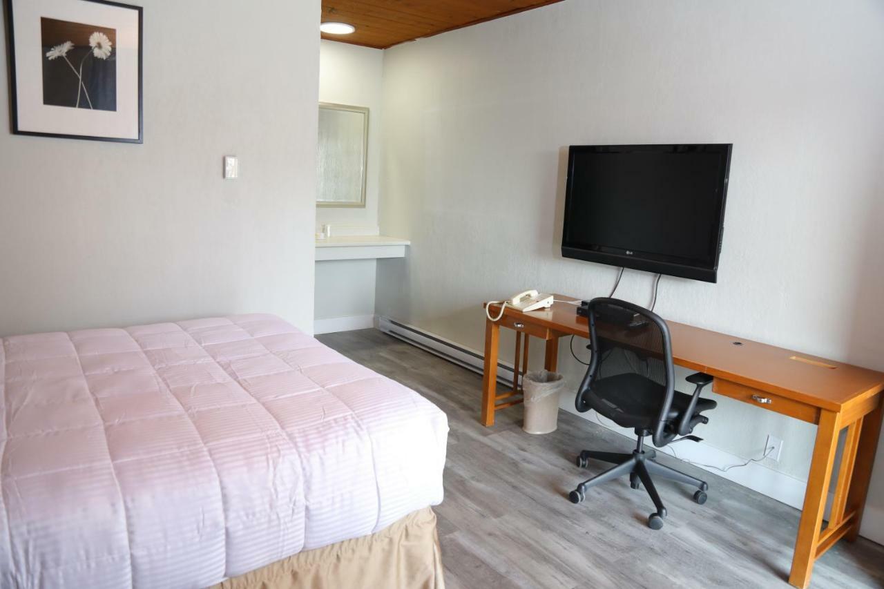 Fraser Inn Prince George Kültér fotó
